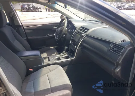 2015 Toyota Camry Hybrid Le из США, поврежденный, VIN 4T1BD1FK7FU170042